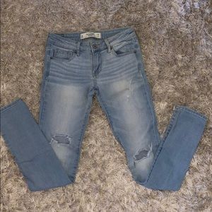 **SALE** Abercrombie & Fitch “ripped” Jeans